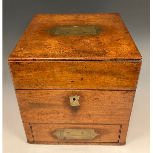 1257 - Medical Interest - a George III/IV mahogany apothecary box, hinged cover enclosing an arrangement of... 