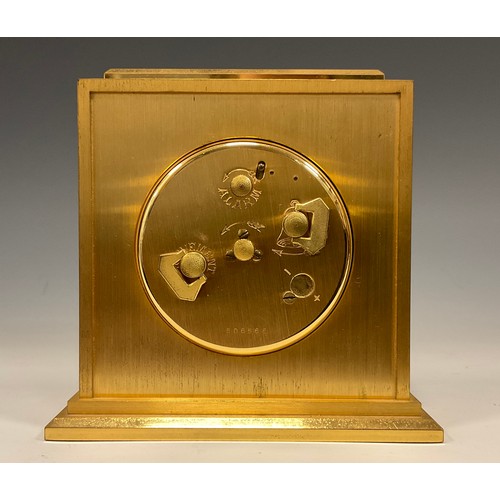 993 - A Looping eight day, ‘Antimagnetic’, alarm clock, 15 jewel lever, 10.5cm high.