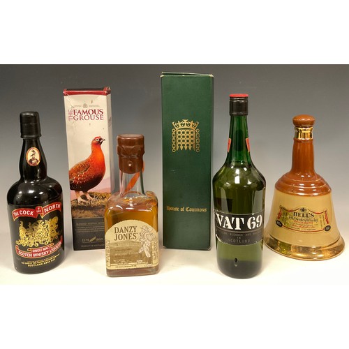 1203 - Whisky - Vat 69, 1960s, blended Wm Sanderson & Son Ltd;  House of Commons No1, Scotch, 40% vol, 70cl... 