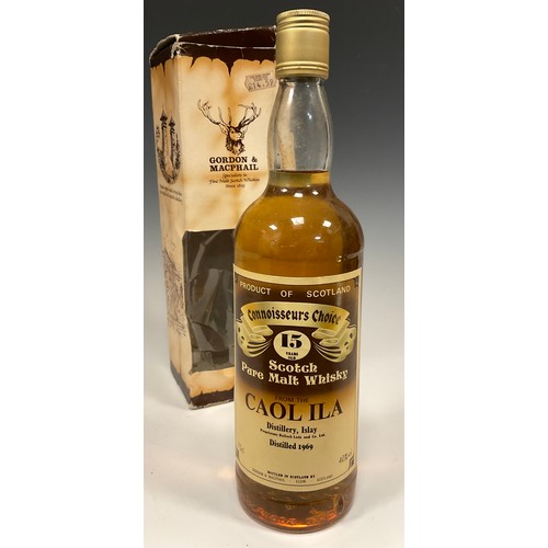 1176 - Whisky - Connoisseurs Choice 15year old Caol Ila, distilled 1969,  Gordon & MacPhail bottling, 40% v... 