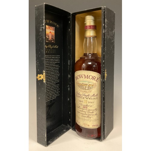 1170 - Whisky - Bowmore Islay 21 year old single malt whisky, 1973 bottling, 43% vol, 70cl, boxed (1 bottle... 