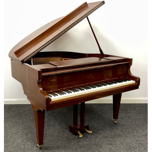 1072 - A Danemann Baby Grand Piano, manufacture number 29349, dated for 1911-1920.