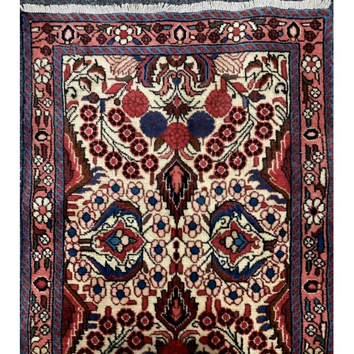 1095 - A North-west Persian Rudbar runner carpet, hand-knotted, 380cm x 72cm.