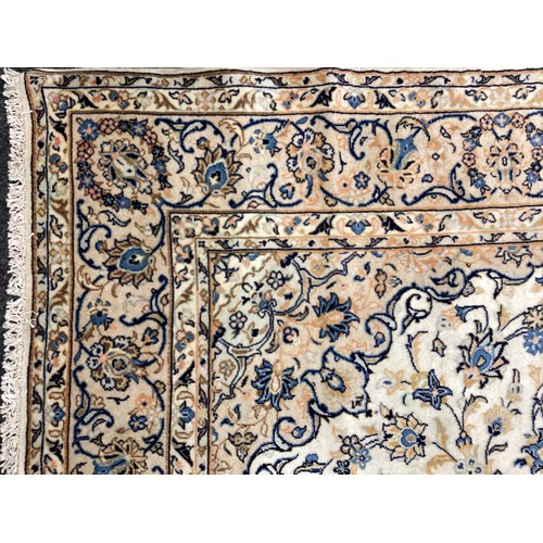 1091 - A Central Persian Kashan carpet, hand-knotted with eight-lobed lotus-form medallion, within an intri... 