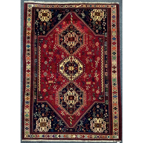 1094 - A South-west Persian Qashgai carpet, hand-knotted, 260cm x 180cm.