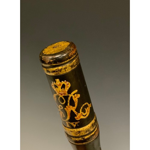 1083 - A George IV turned wooden short barrel truncheon, GR IV gilt and red cypher , black ground, 25.5cm l... 