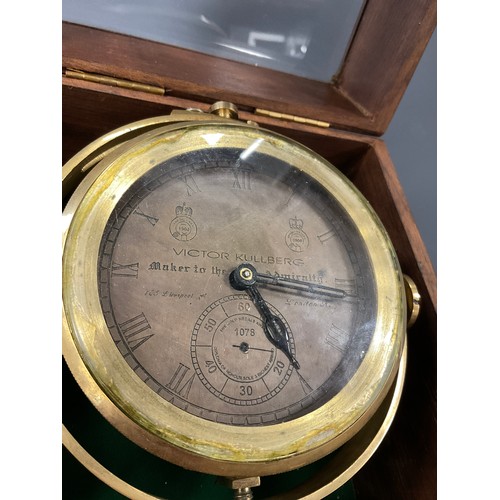 995 - A reproduction marine chronometer no. 1078, the silvered dial inscribed Victor Kullberg, 'Maker to t... 