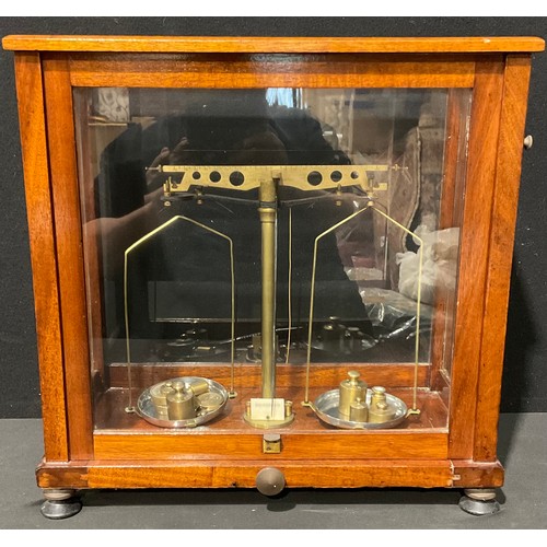 123 - Scientific Instruments - a set of early 20th century laboratory scales, with brass weights, cased, 4... 