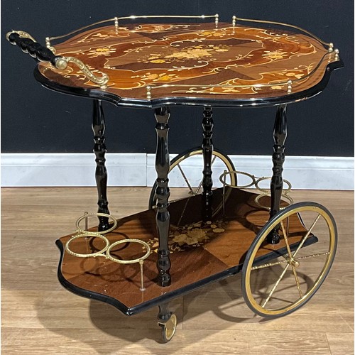 113 - A retro mid to late-20th century Italian marquetry drinks trolley or bar cart, 69cm high excluding h... 