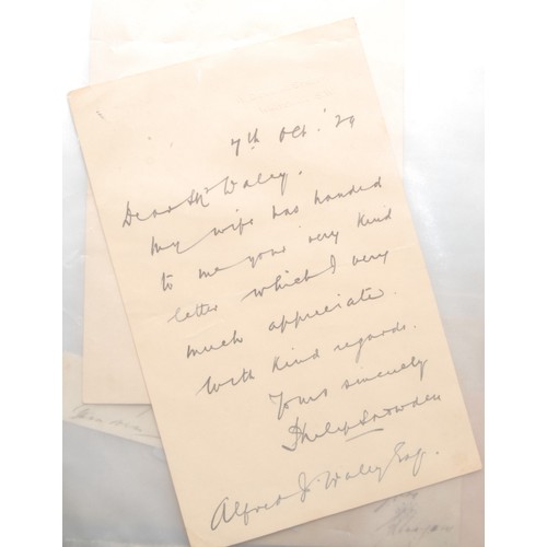 4075 - An important collection of autographs – a ring binder album with plastic pockets containing a wide v... 