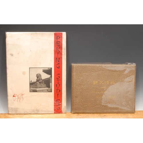 4158 - China, topography – Catleen (Ellen), Peking Studies, shanghai, Kelly & Walsh, 1934, large 4to, 87pp,... 