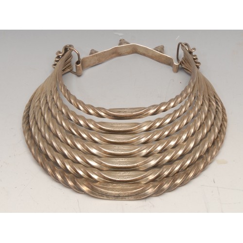 3750 - An African Tribal metal graduated hoop collar