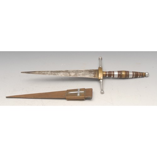 3741 - A 19th century dagger, possibly South American or Spanish, 21cm double-edged pointed blade, stacked ... 