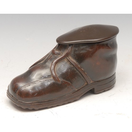 3098 - A large novelty table snuff box, as a boot, push-fitting faux hobnail sole, 14cm long