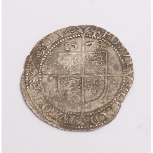 3976 - Coins - English Hammered - an Elizabeth I silver sixpence, Greek Cross mint mark, 1579