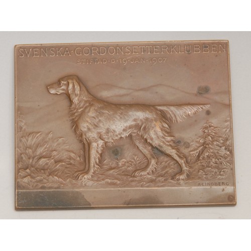 3372 - Dogs and Canine History - an early 20th century Swedish brown patinated bronze medal, Svenska Setter... 