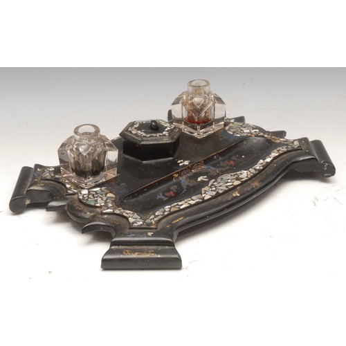 3218 - A Victorian papier mache inkstand, decorated in polychrome and inlaid with abalone shell, glass well... 