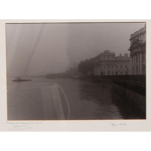 4029 - London - Fergus Noone (Bn.1963), a photograph, The Royal Naval College by The Thames, Greenwich, 20c... 