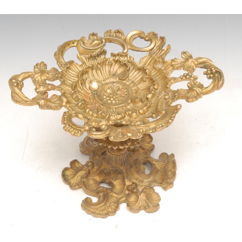 3064 - A French ormolu tazza, pierced and cast with leafy scrolls and fruiting vine, 18cm wide, early 20th ... 