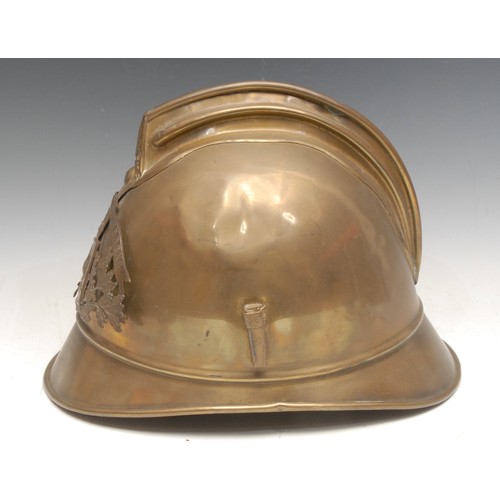 3383 - Fire Brigade History - an early 20th century French brass fireman's helmet, Sapeurs Pompiers Cherenc... 