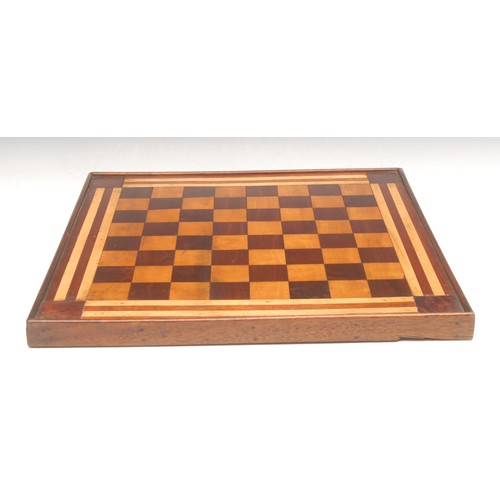 3295 - An early 20th century mahogany and parquetry chess board, 39cm wide