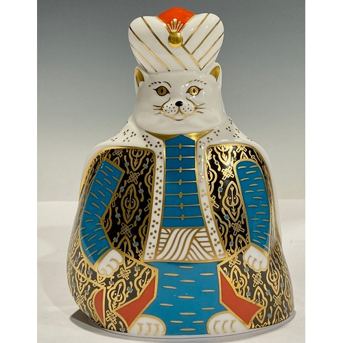 359 - A Royal Crown Derby Royal Cats model, Persian, 16cm, printed mark in red, first quality