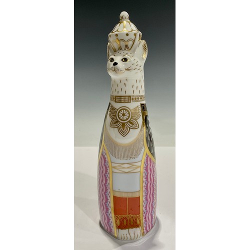 363 - A Royal Crown Derby Royal Cats model, Burmese, 22cm, printed mark in red, first quality