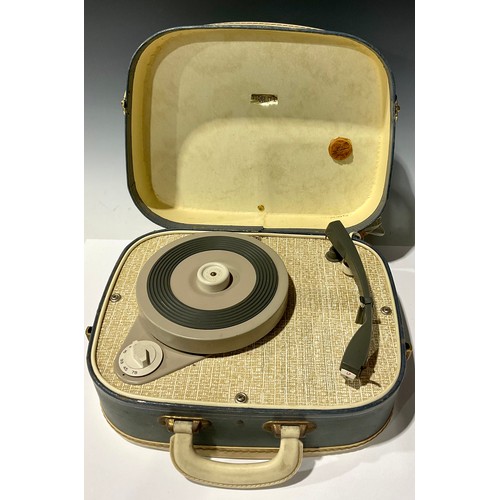 598 - A Fidelity portable record player