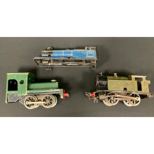 178 - Hornby O Gauge  - clockwork 4-4-2 3362 locomotive, green livery;  other locomotives inc 6600 tank en... 