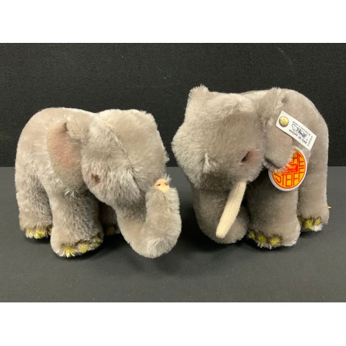 306 - Steiff Noah's Ark mohair Set of Two figures, male and female Elephants, 1199/8000, 15cm high, boxed ... 