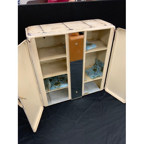 105 - A retro 1950’s medicine tin cabinet, painted white , 55cm high