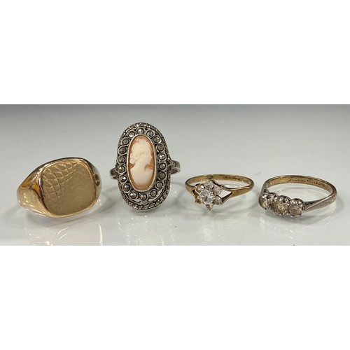 471 - Rings - 9ct signet ring, 9ct gold cz cluster ring, 6g gross; synthetic spinel 9ct gold and silver dr... 