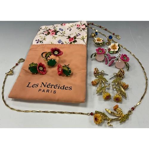 480 - Les Nereides Paris - enamelled floral suite pendant and pair of earrings;  pink and green floral dre... 