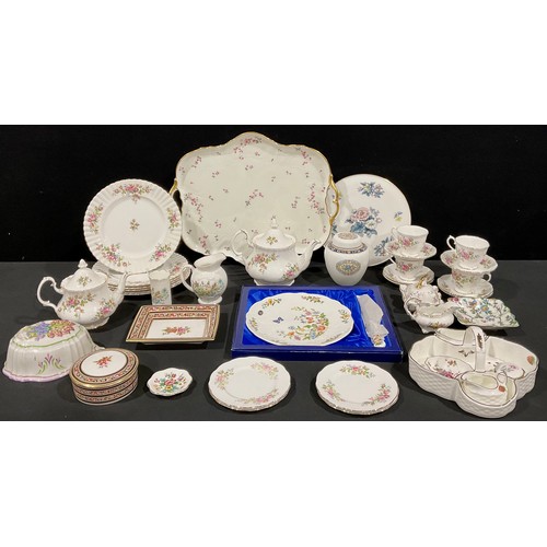 499 - A Royal Albert Moss Rose pattern part dinner and tea service; a Coalport Strawberry pattern three pi... 