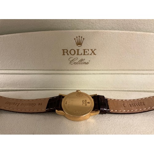 1050 - A lady's 18ct gold Rolex Cellini wristwatch, the Champagne dial with Roman numerals, winder with cro... 