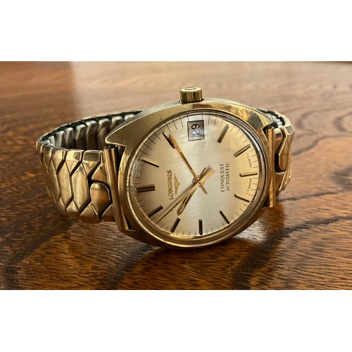 1057 - Longines  - a Conquest Automatic presentation wristwatch, gold coloured tonneau case, brushed silver... 