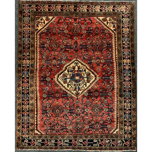 159 - A North West Persian Malayer rug / carpet, hand-knotted, 176cm x 140cm.