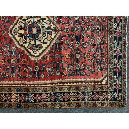 159 - A North West Persian Malayer rug / carpet, hand-knotted, 176cm x 140cm.