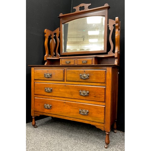 189 - An art nouveau style mahogany dressing table / chest, 166.5cm high x 107cm wide x 47cm deep.