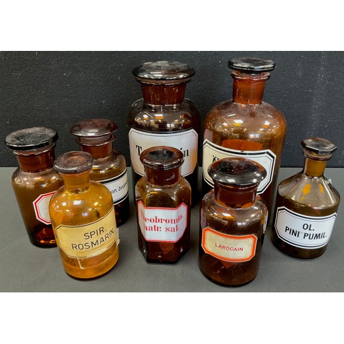 267 - Advertising Bottles - Chemists brown storage bottles and jars inc Targesin, Larocain, Spir rosmarin,... 