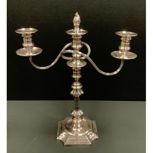 287 - An EPNS adjustable candelabra