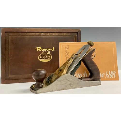 307 - Hand Tools - carpentry, a Record Calvert Stevens Bench Plane, CS88, Sheffield England, boxed, the bo... 