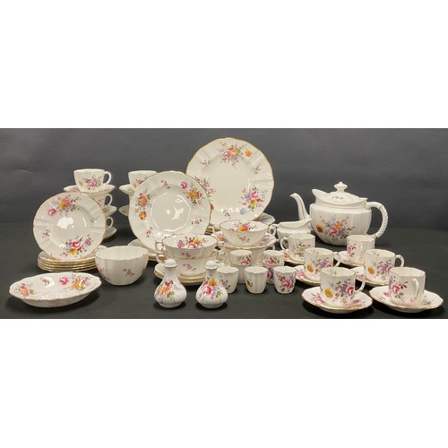 196 - A Royal Crown Derby Posies pattern tea service for six, comprising teapot, cream jug, sugar bowl, si... 