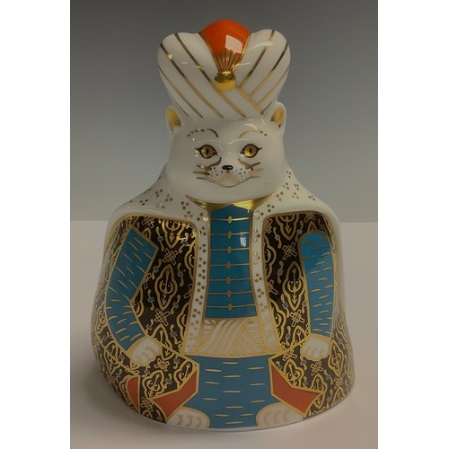 471 - A Royal Crown Derby model from the Royal Cat Collection, Persian Cat, 16cm tall, red printed marks t... 