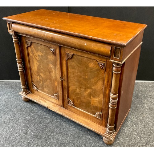 448 - A George/William IV mahogany chiffonier, 88.5cm high, 108.5cm wide, 46.5cm deep