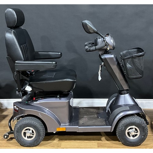 120 - A Sterling S425 mobility scooter, folding, class 3, 2019 model