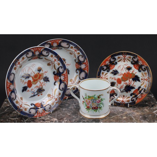 37 - A pair of early 19th century Swansea Imari soup dishes, decorated in the typical palette, 24cm diame... 