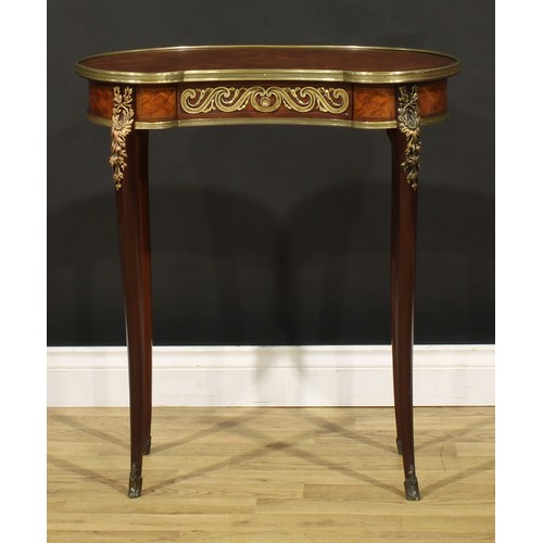 1421 - A Louis XV Revival gilt metal mounted tumbling blocks parquetry kidney shaped side table, oversailin... 