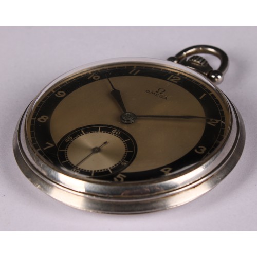 924 - An Omega Art Deco stainless steel pocket watch, 4cm matt silvered dial with black chapter rings, Ara... 