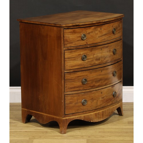 1390 - A 19th century mahogany bowfront chamber chest, of small and neat proportions, slightly oversailing ... 